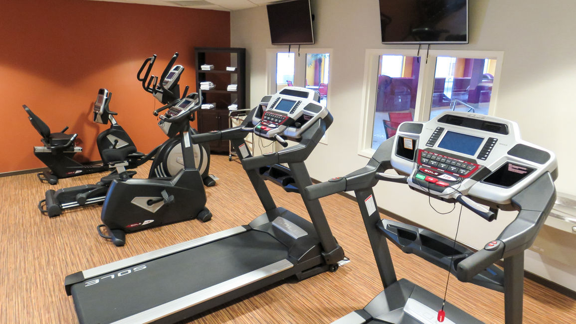 Try our 40-minute workout at one of the top Regina hotels with a gym.